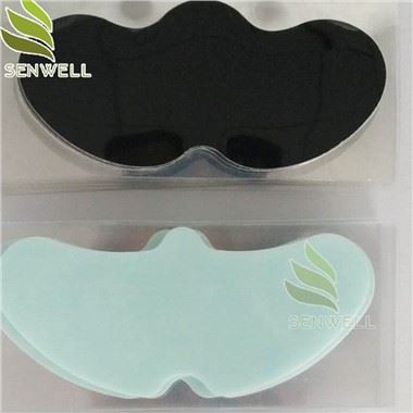 Відклеїти смужки носа для видалення вугрів