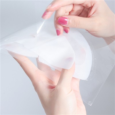 Нова формула зникаючої маски для обличчя виводить нічну красу на новий рівень